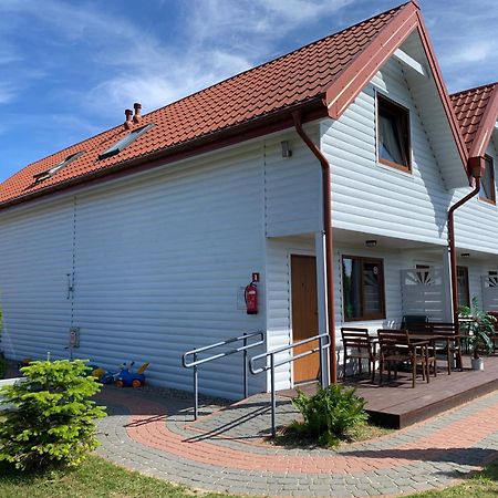 Bursztynowe Domki Сарбиново Экстерьер фото